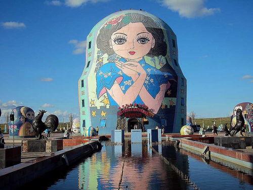 娱乐吃瓜酱欧洲旅游,跟随娱乐吃瓜酱探寻异国风情与美食盛宴